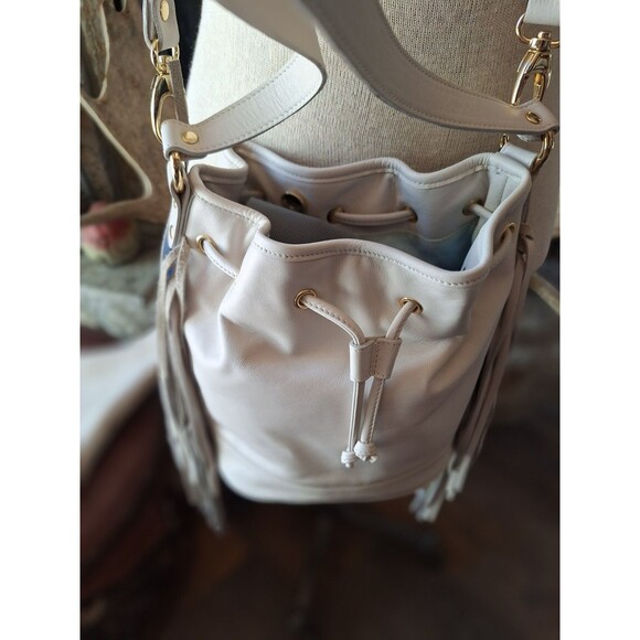 Pietro NYC White Leather Fringe Western Bag NWT NINA FRINGE BUCKE - Picture 5 of 14